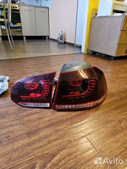 Фонарь правый LED golf 6