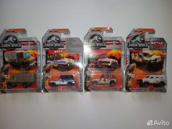 Машинки, динозавр фильма Парк Мир Юрского Периода