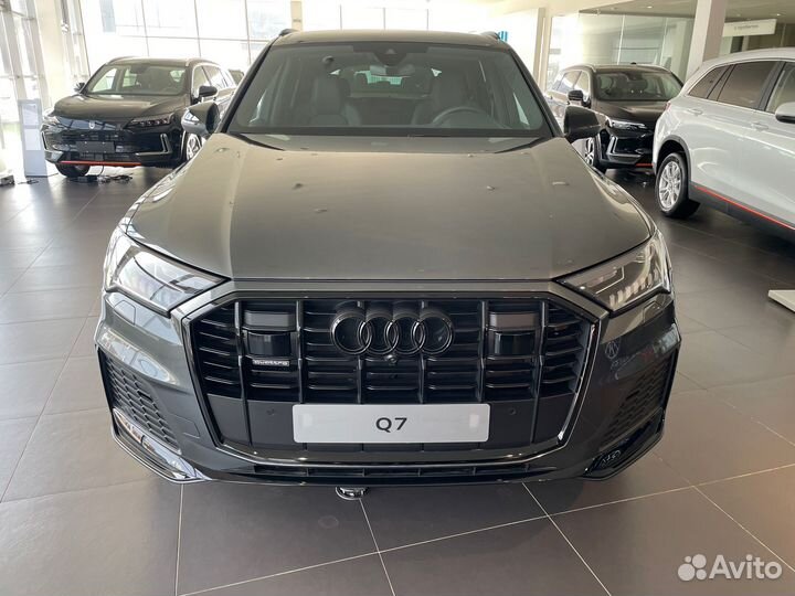 Audi Q7 3.0 AT, 2023