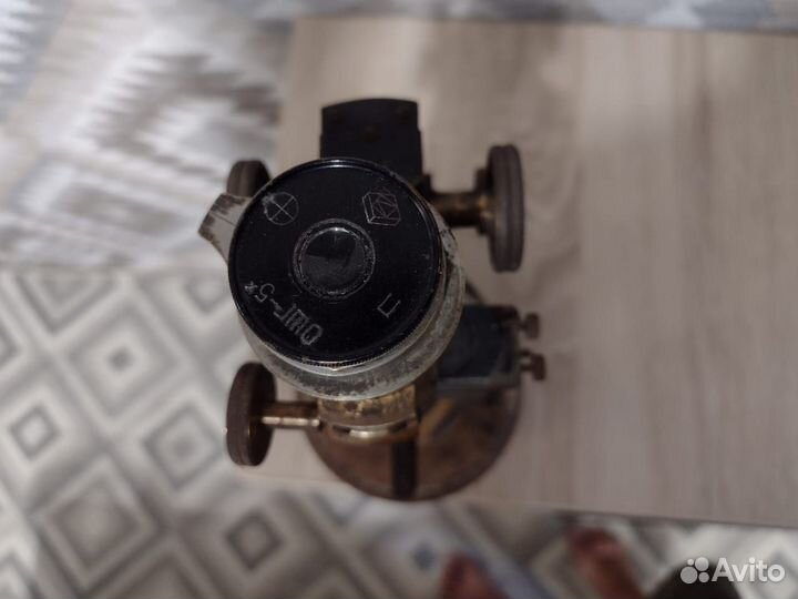 Петрологический микроскоп