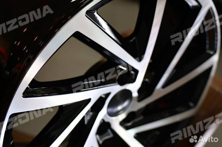 Литой диск в стиле Volkswagen R18 5x112