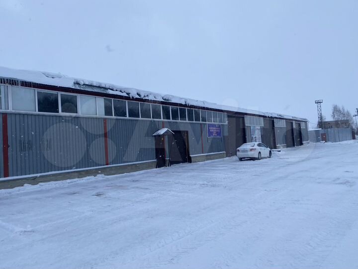 Гараж, > 30 м²