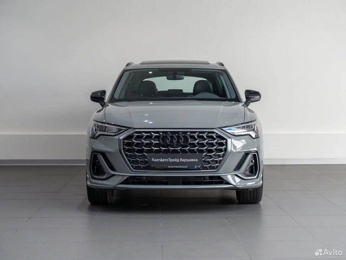 Audi Q3 1.5 AMT, 2026