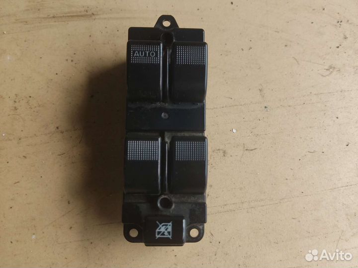 Блок управления стекло подъёмниками Mazda BT-50