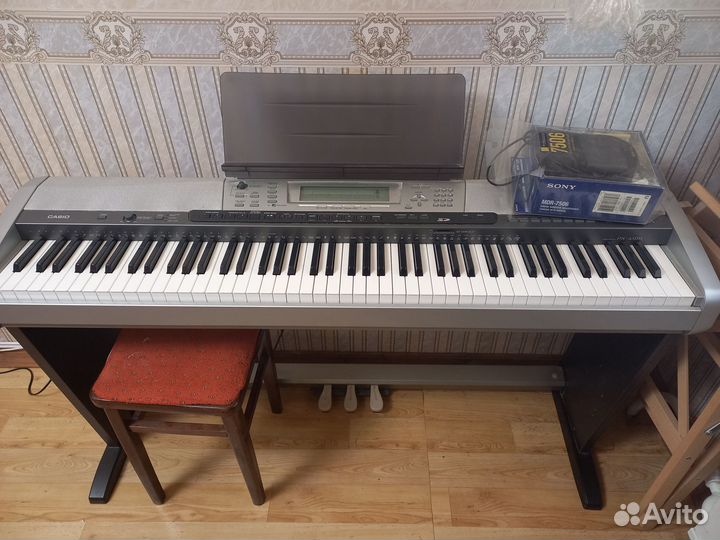 Продаю электронное пианино