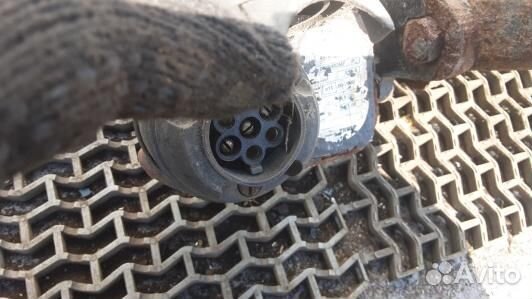 Фаркоп (прицепное устройство) nissan qashqai J10