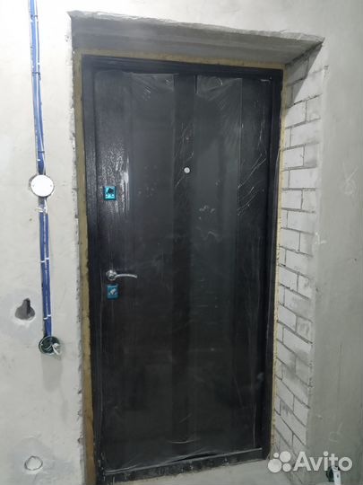 Дверь входная металлическая