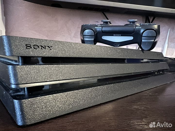 Sony PS4 PRO 1 TB с играми