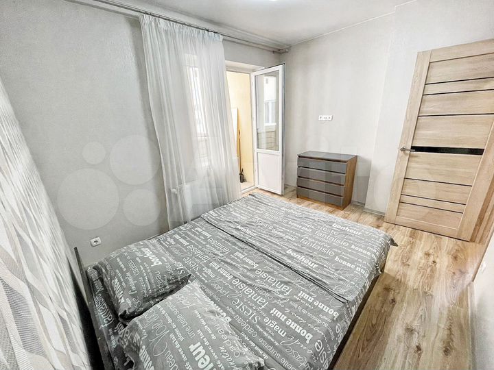 2-к. квартира, 67 м², 8/25 эт.