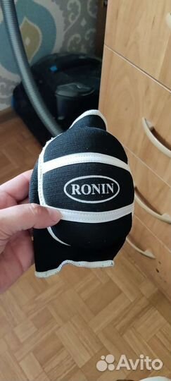 Наколенники для волейбола