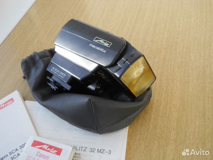 Фотовспышка Metz mecablitz 32 MZ-3 (Canon)