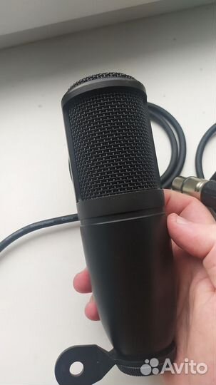 Микрофон akg p120