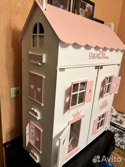 Домик кукольный деревянный