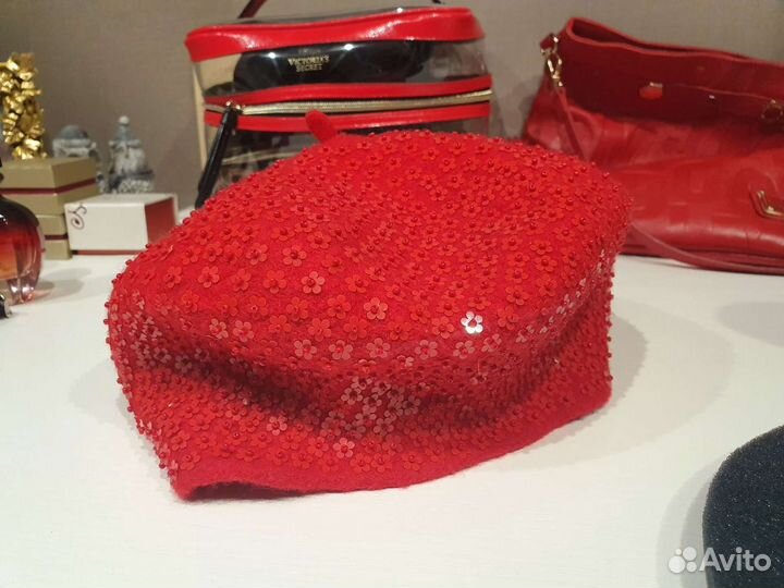 Берет шерсть100 ручная работа