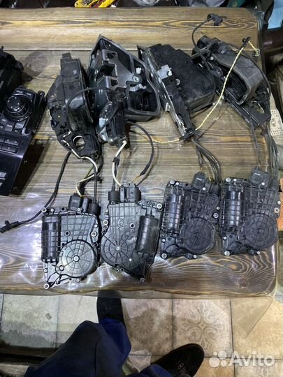 BMW F01 F02 F10 комплект доводчиков на двери А так