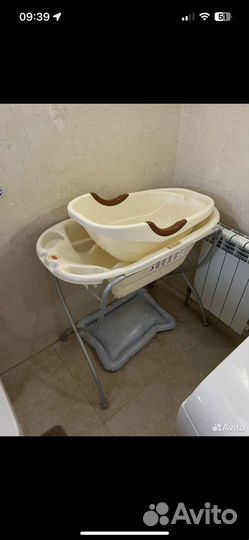 Ванночка для купания с горкой