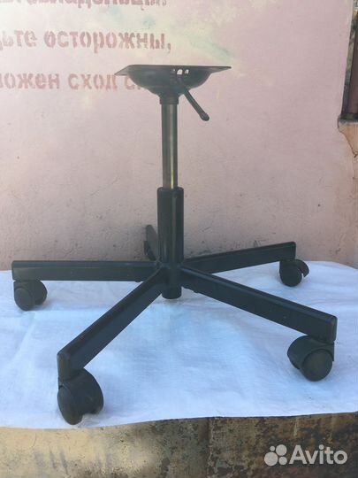 Механизм для компьютерного кресла