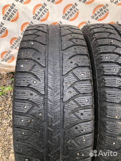 Bridgestone Ice Cruiser 7000 215/65 R16