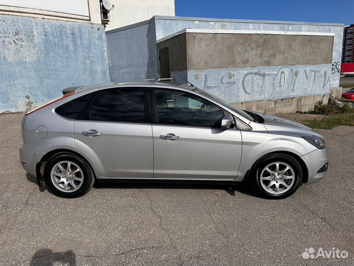 Ford Focus 1.6 AT, 2010, 211 000 км