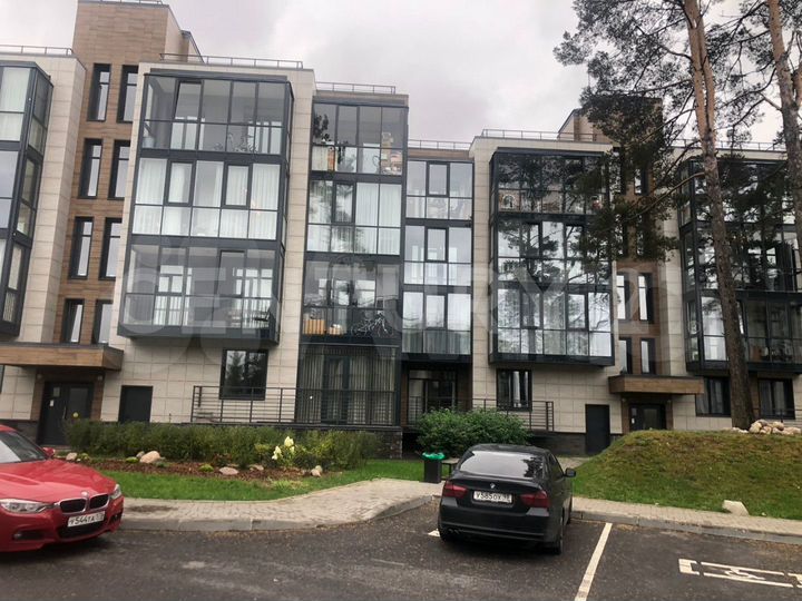 3-к. квартира, 80,6 м², 1/1 эт.