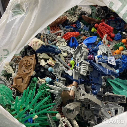 Lego bionicle