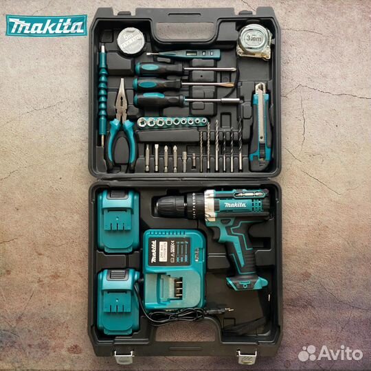 Дрель-шуруповерт Makita 24В (с набором)