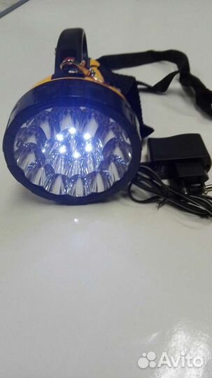 Аккумуляторный светодиодный прожектор