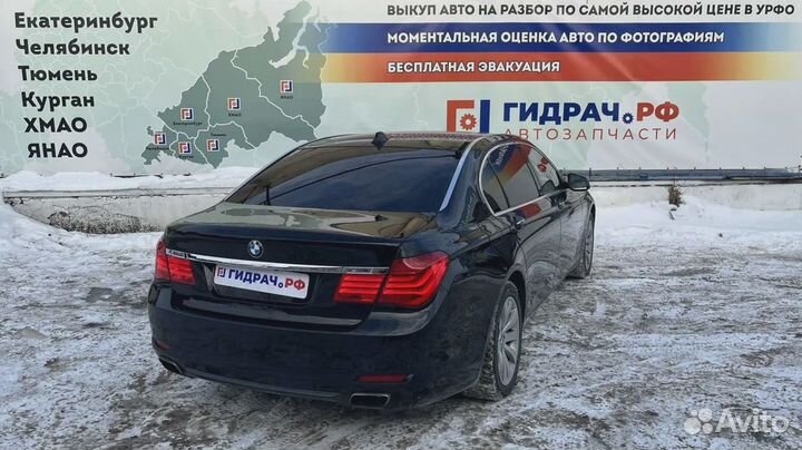 Ручка внутренняя потолочная задняя правая BMW 7-Se