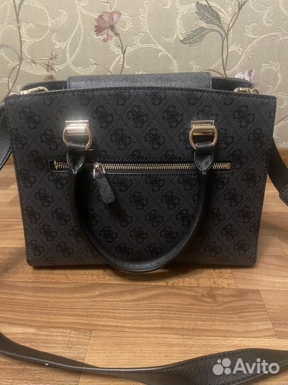Сумка guess
