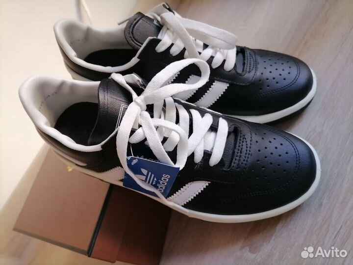 Adidas мужские кроссовки кожаные