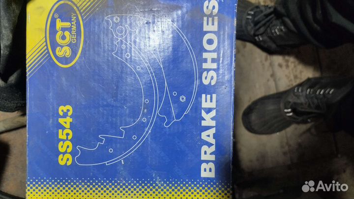 Колонки задние рено