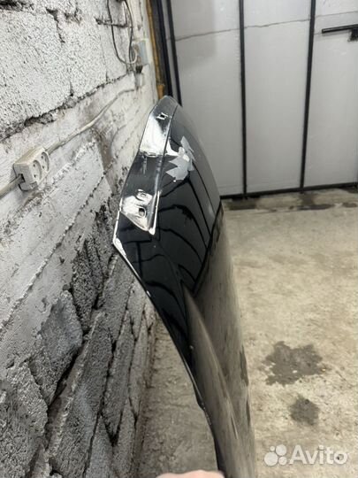 Капот на LADA приора