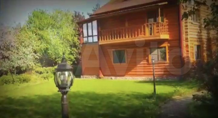 Дом 250 м² на участке 80 сот.