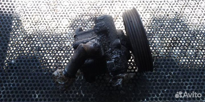 Насос гур Peugeot 405 XUD7TE