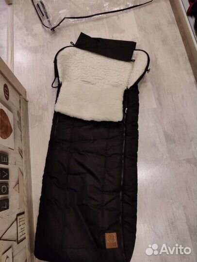 Меховой конверт в коляску