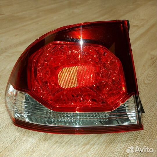 Фонарь задний левый Honda Civic 8 4D 2009-2011