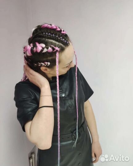 Плетение кос с канекалоном