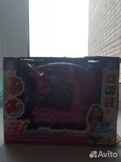 Детская швейная машинка