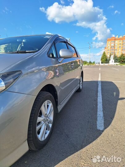 Toyota Wish 1.8 CVT, 2010, 160 000 км