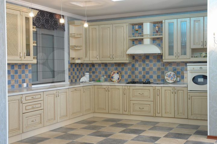 Дом 441,2 м² на участке 8,9 сот.