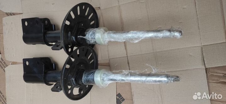 Передние амортизаторы Citroen Jumpy 2016- по н.в