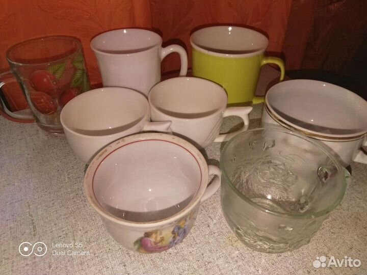 Кружки чашки бокалы