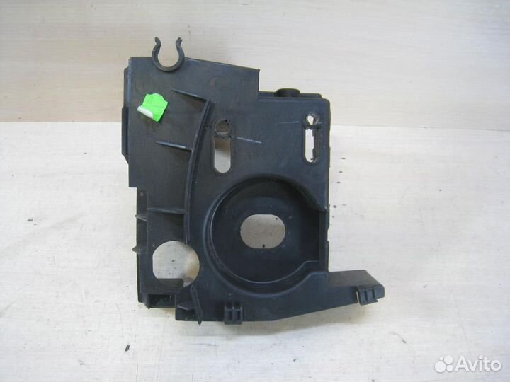 Кронштейн блока электронного Citroen xsara picass