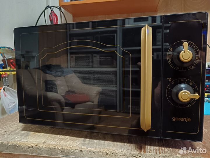 Микроволновая печь Gorenje retro grill