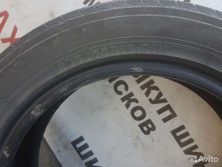 Yokohama BluEarth AE01 205/55 R16