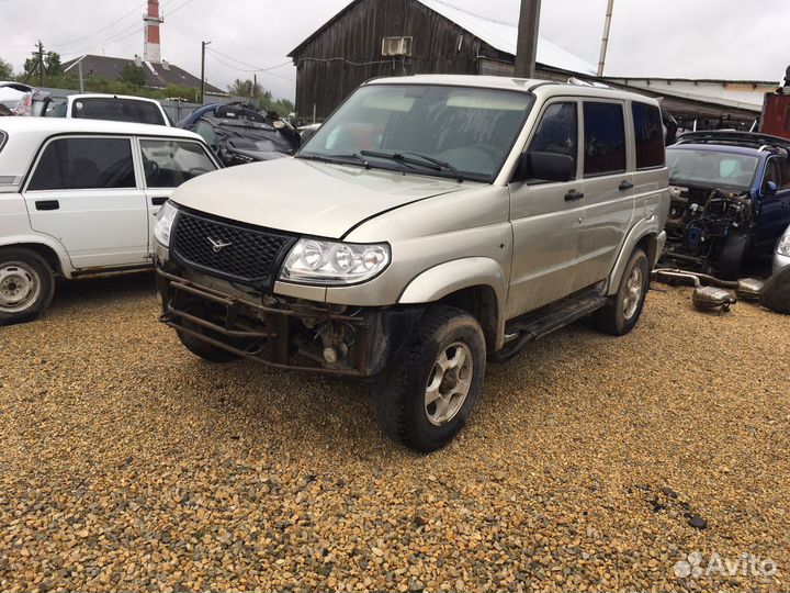 Запчасти на УАЗ patriot разбор