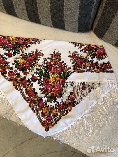 Платки женские 80х80 новые