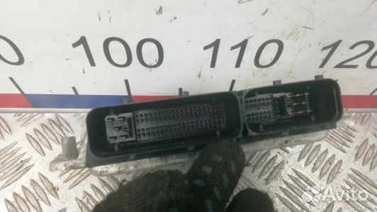 Блок управления двс volkswagen bora 1 (UBE08PC01)