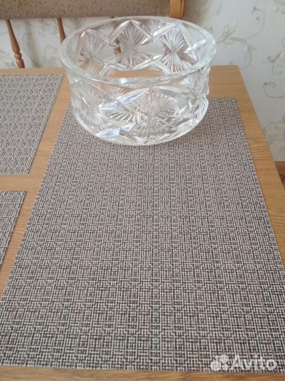 Хрустальная ваза