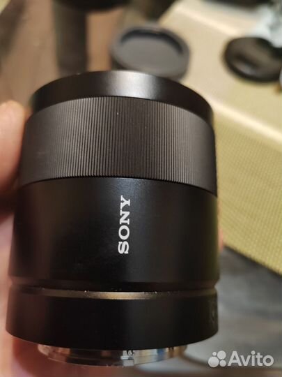 Sony Zeiss Sonnar T* 24mm f/1.8 ZA E SEL-24F18Z